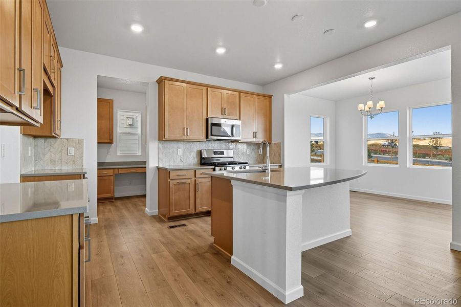 16937 W 92nd Drive ~ Ready Now 16937 W 92nd Drive ~ Ready Now