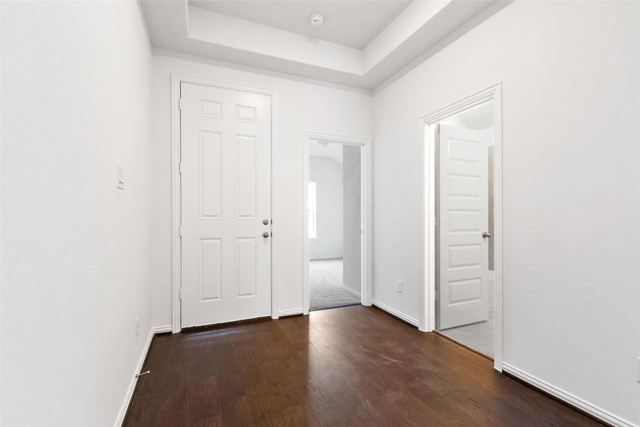 Spacious, unfurnished interior of a new home in The Woodlands Hills, Willis (Image 11).