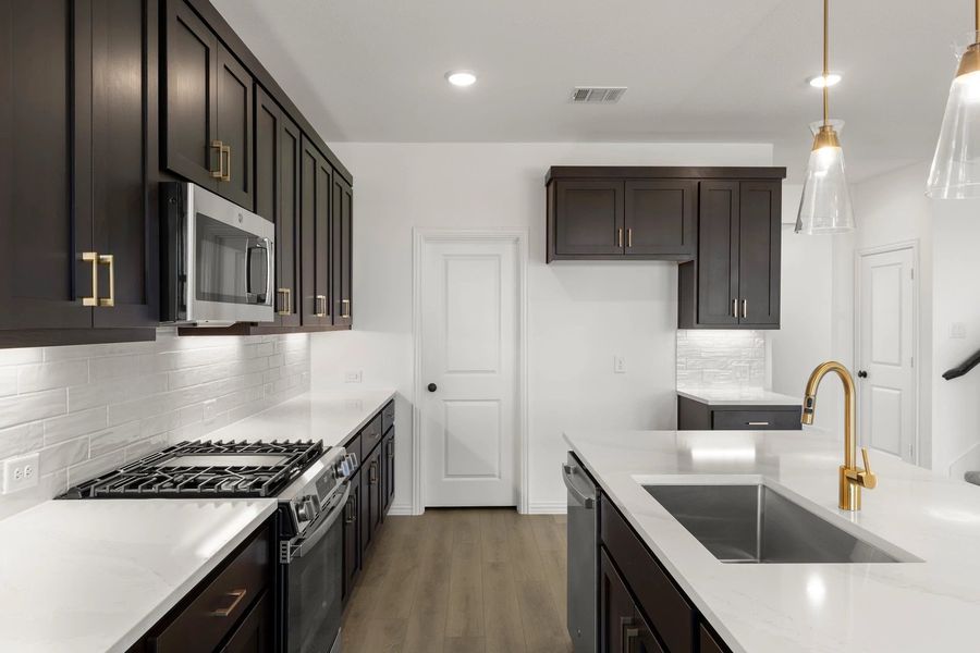 Kitchen featuring the Oxford Collection Kitchen featuring the Oxford Collection