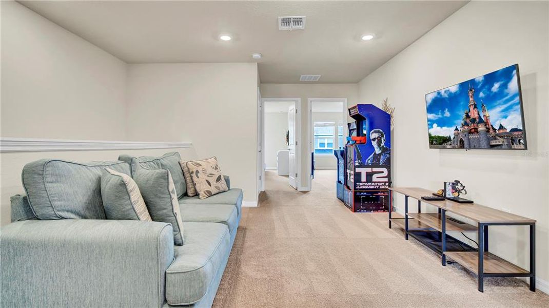 Furnished interior view inside a new home in , Davenport (Image 19).