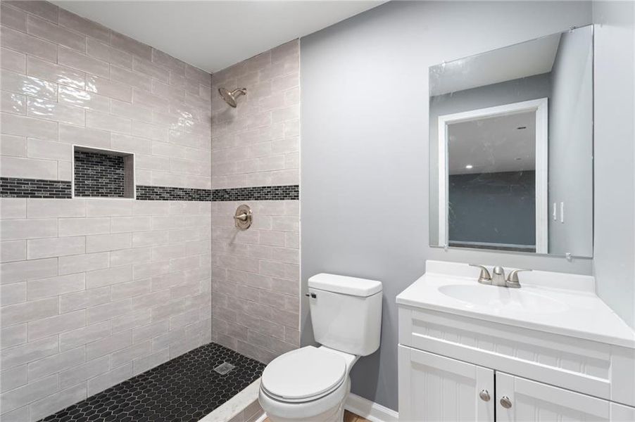 Furnished interior view inside a new home in , Snellville (Image 14).