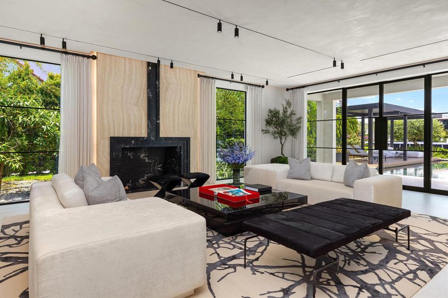 Living Area 1
