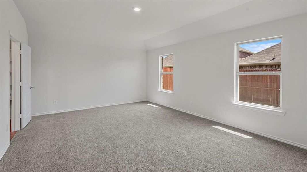 Spacious, unfurnished interior of a new home in Crane Crossing, Crandall (Image 12).