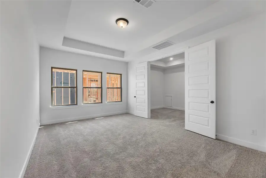 Spacious, unfurnished interior of a new home in Elyson, Katy (Image 15). Spacious, unfurnished interior of a new home in Elyson, Katy (Image 15).