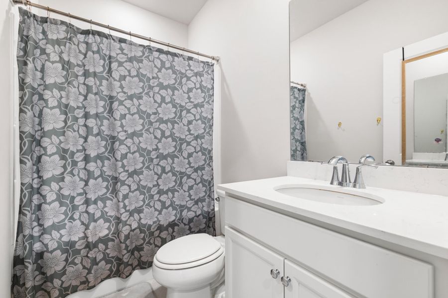 Furnished interior view inside a new home in , Hanahan (Image 28). Furnished interior view inside a new home in , Hanahan (Image 28).