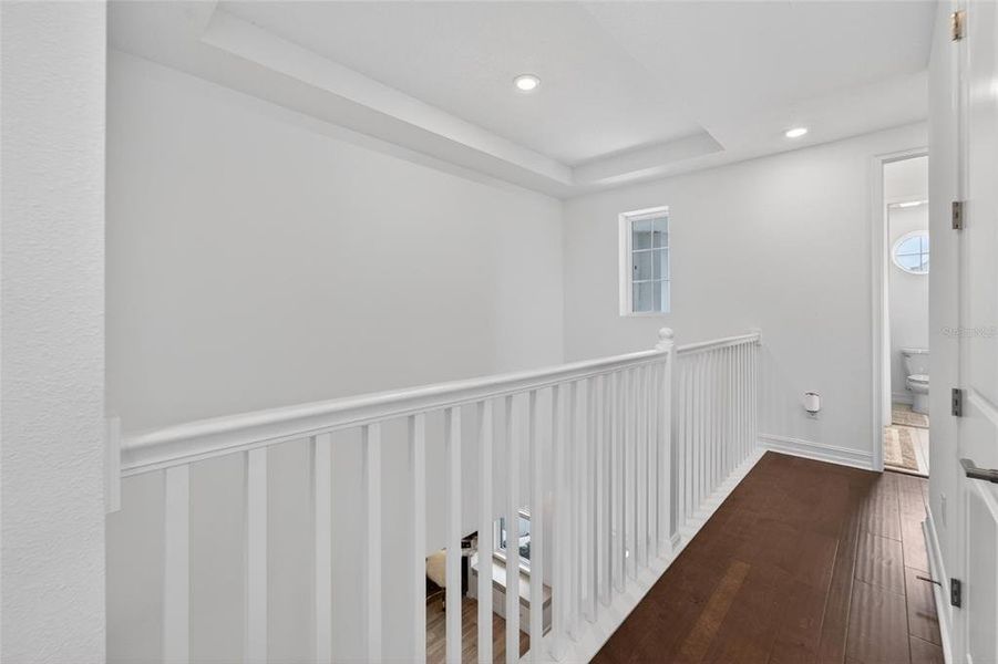 Spacious, unfurnished interior of a new home in SouthShore Yacht Club, Ruskin (Image 21).
