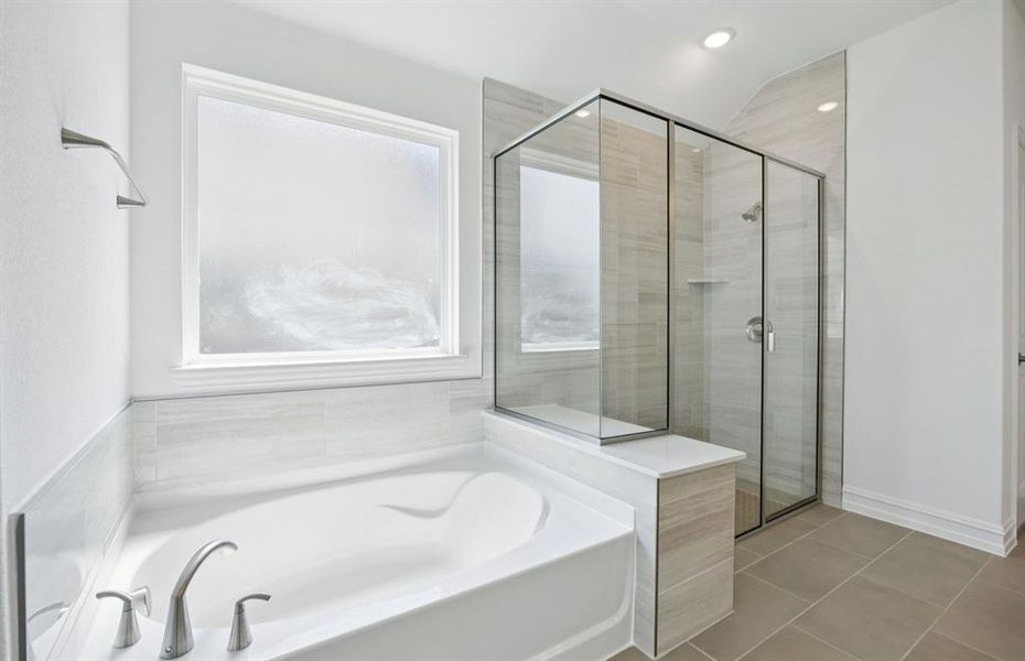 Owner's bath with separate tub and shower *model representation