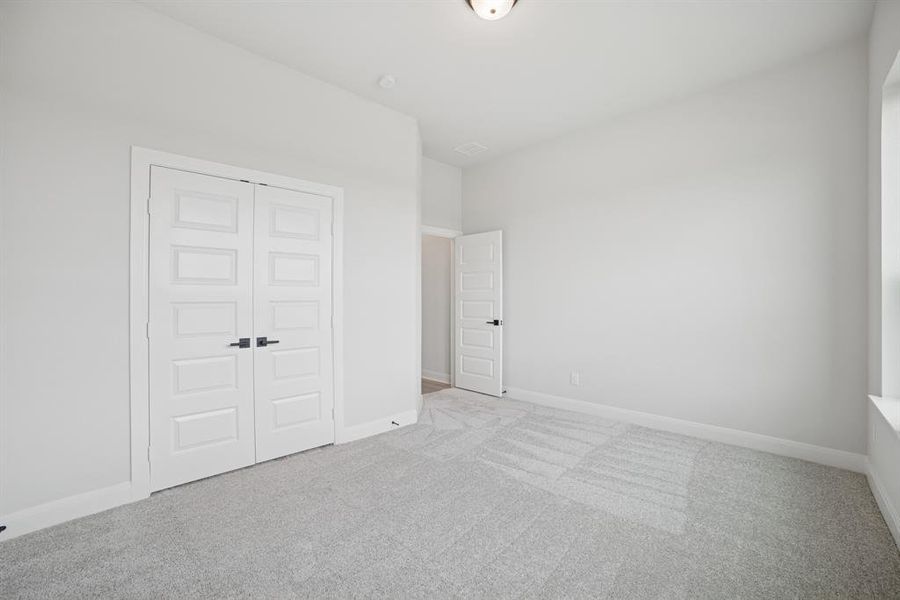 Spacious, unfurnished interior of a new home in Talia – Garden Series, Mesquite (Image 30). Spacious, unfurnished interior of a new home in Talia – Garden Series, Mesquite (Image 30).