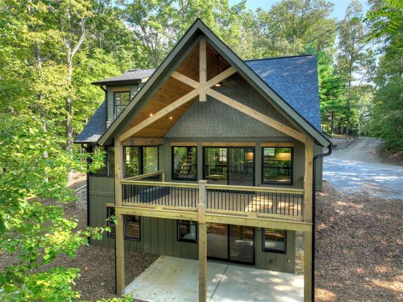 Image 37 of a home in .