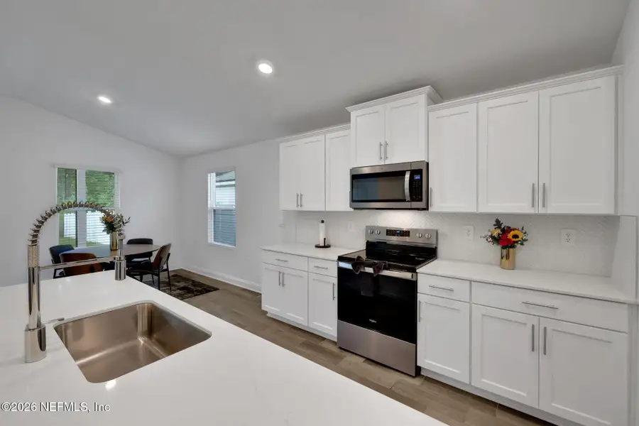 Furnished interior view inside a new home in Cross Creek, Green Cove Springs (Image 8).