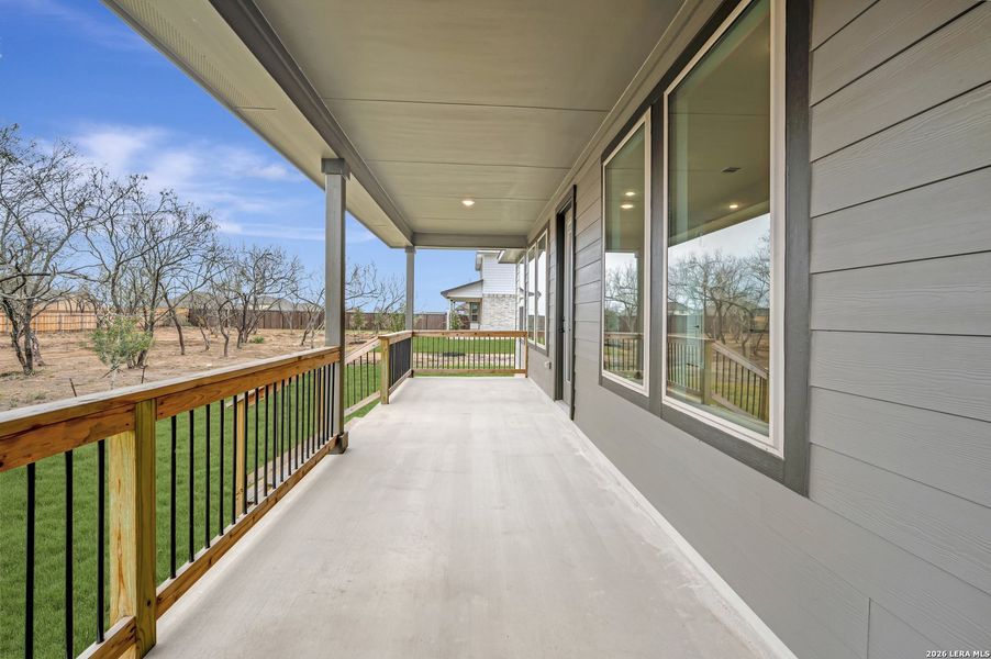 Exterior details and patio area of a home in Everly Estates, San Antonio (Image 4).