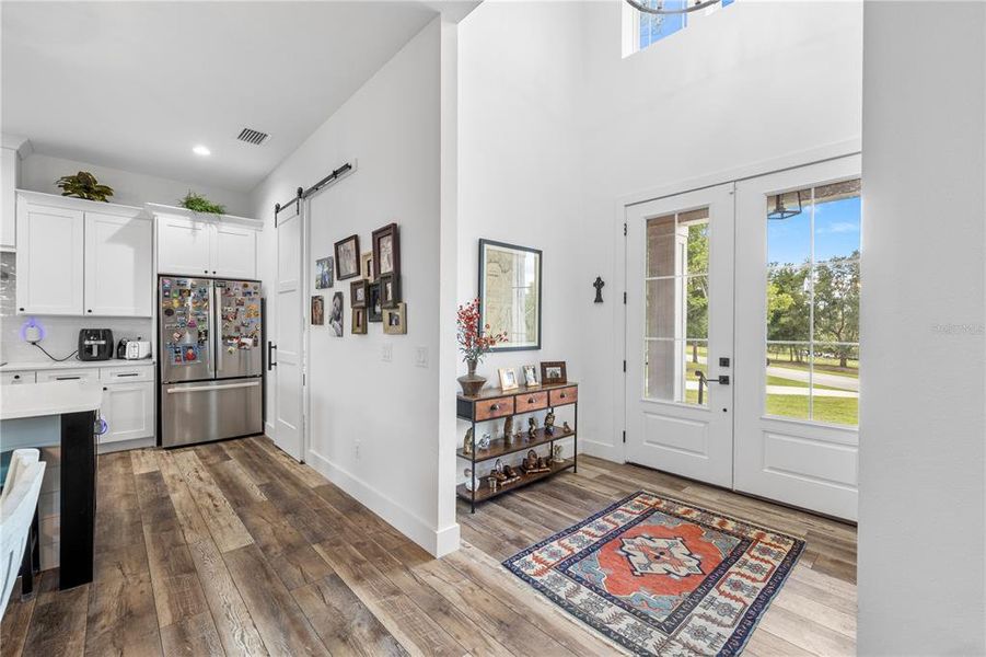 Furnished interior view inside a new home in , Dade City (Image 45).