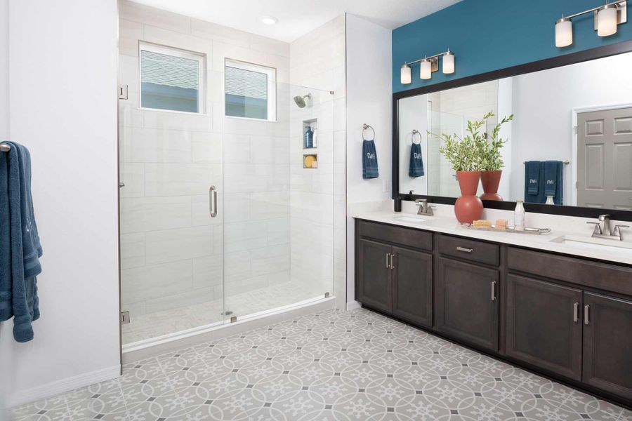 Representative furnished interior of a home built from the The Lennox by David Weekley Homes in Vistera of Venice – Garden Series, Nokomis (Image 7). Representative furnished interior of a home built from the The Lennox by David Weekley Homes in Vistera of Venice – Garden Series, Nokomis (Image 7).