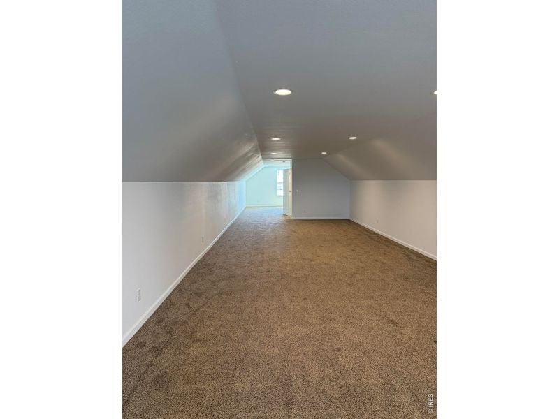 Spacious, unfurnished interior of a new home in , Nunn (Image 38).