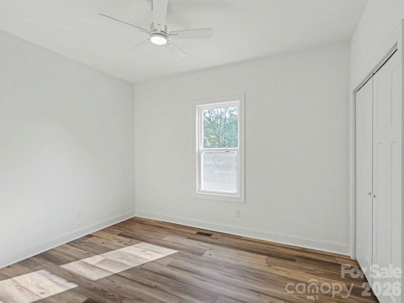 Spacious, unfurnished interior of a new home in , Mooresville (Image 34).
