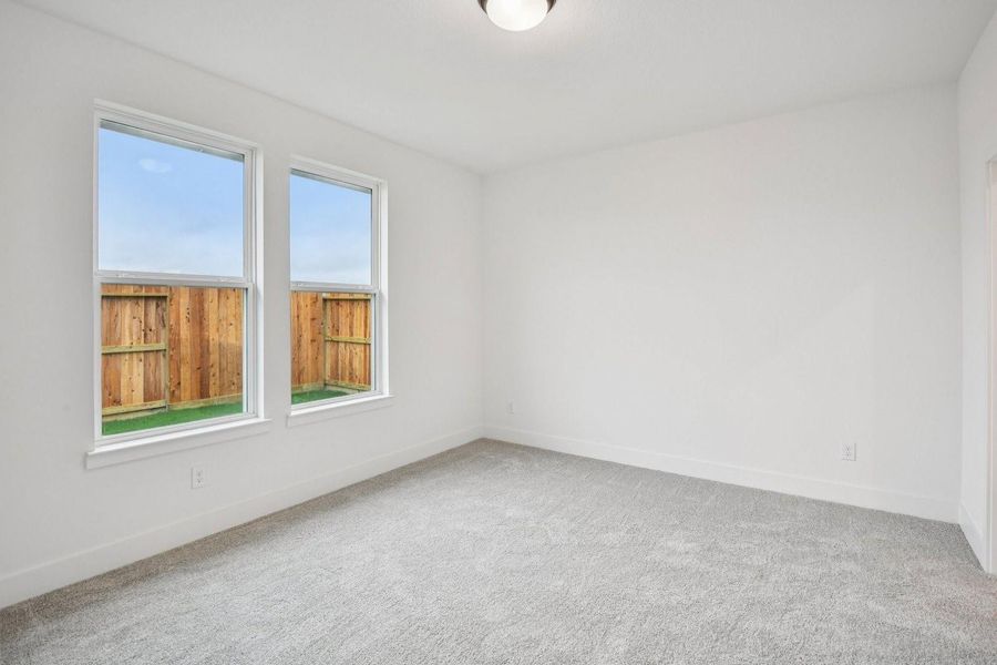 21522 Berry Crest Primary Bed 21522 Berry Crest Primary Bed