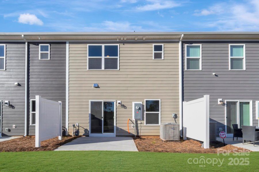 Rear exterior Rear exterior