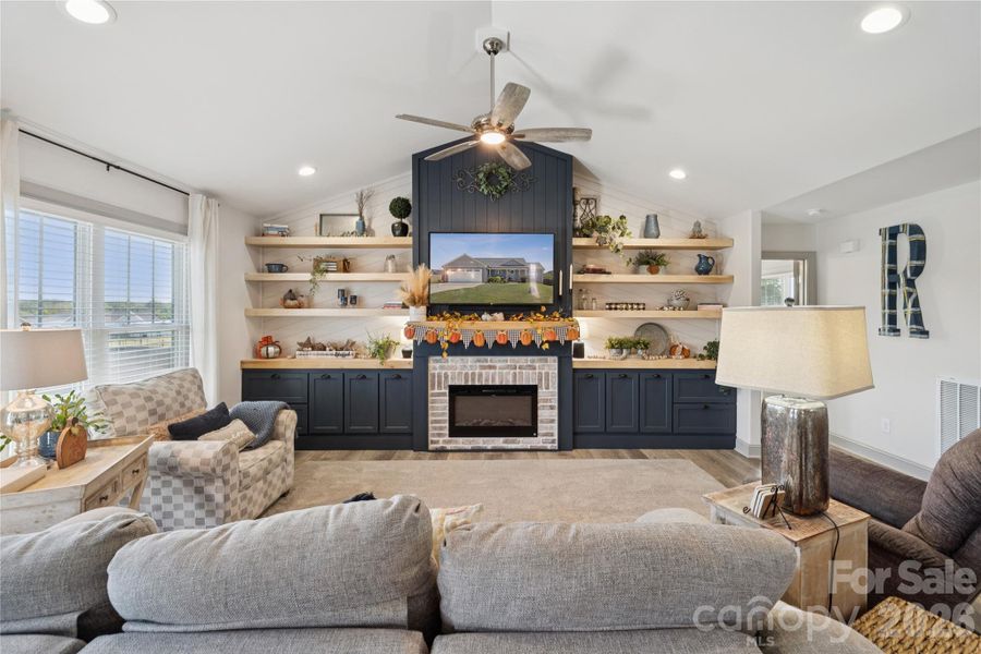 Furnished interior view inside a new home in , Lincolnton (Image 10).