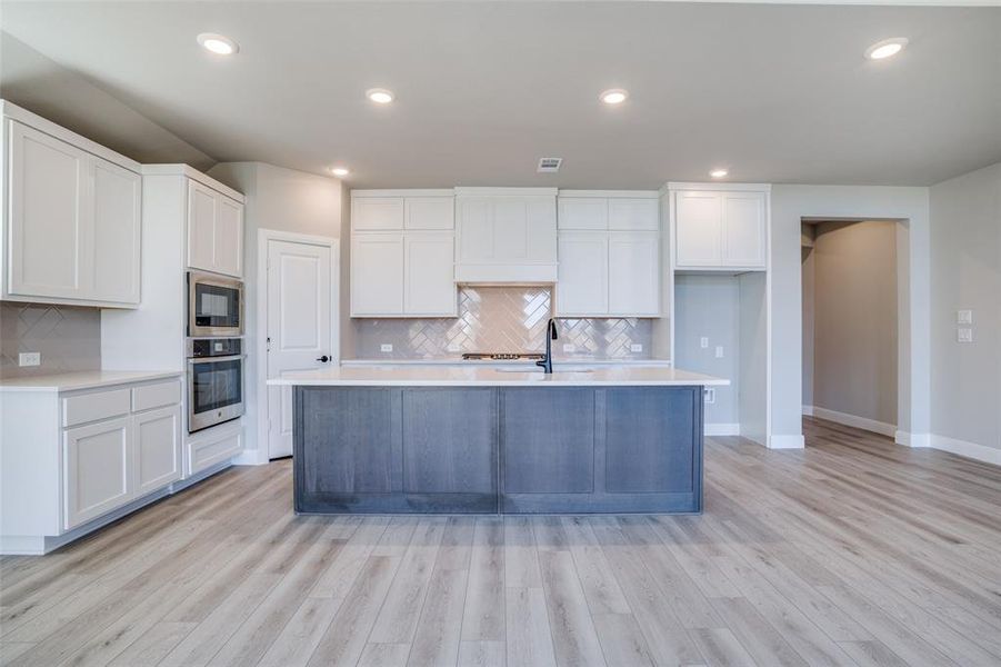 Furnished interior view inside a new home in West Crossing, Anna (Image 5).