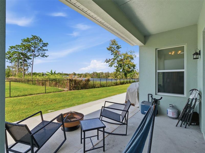 Exterior details and patio area of a home in Blue Diamond , Orlando (Image 3). Exterior details and patio area of a home in Blue Diamond , Orlando (Image 3).
