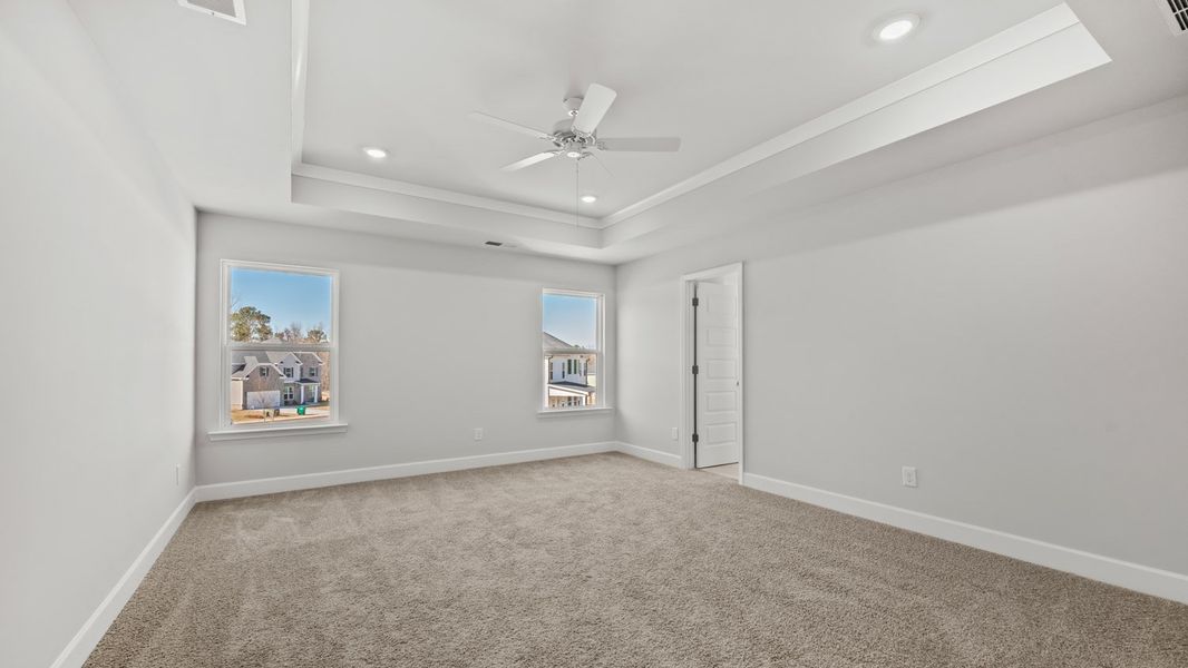 Representative unfurnished interior of a home built from the Summit by D.R. Horton in Evergreen Crossing, Locust Grove (Image 30).