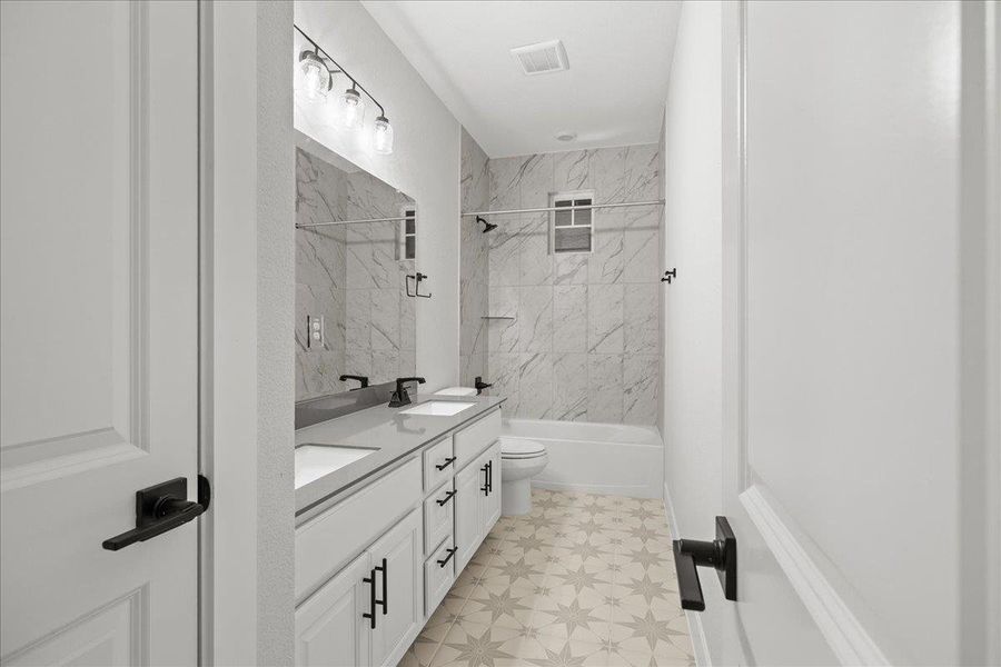 Furnished interior view inside a new home in 6 Creeks, Kyle (Image 13). Furnished interior view inside a new home in 6 Creeks, Kyle (Image 13).