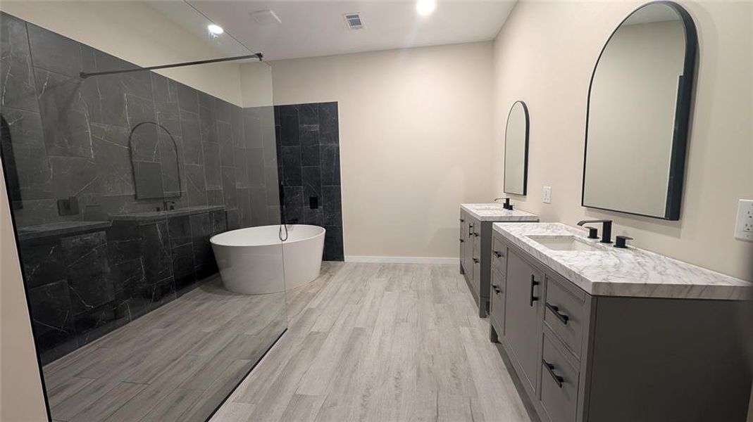 Large 15'x12' master bath Large 15'x12' master bath