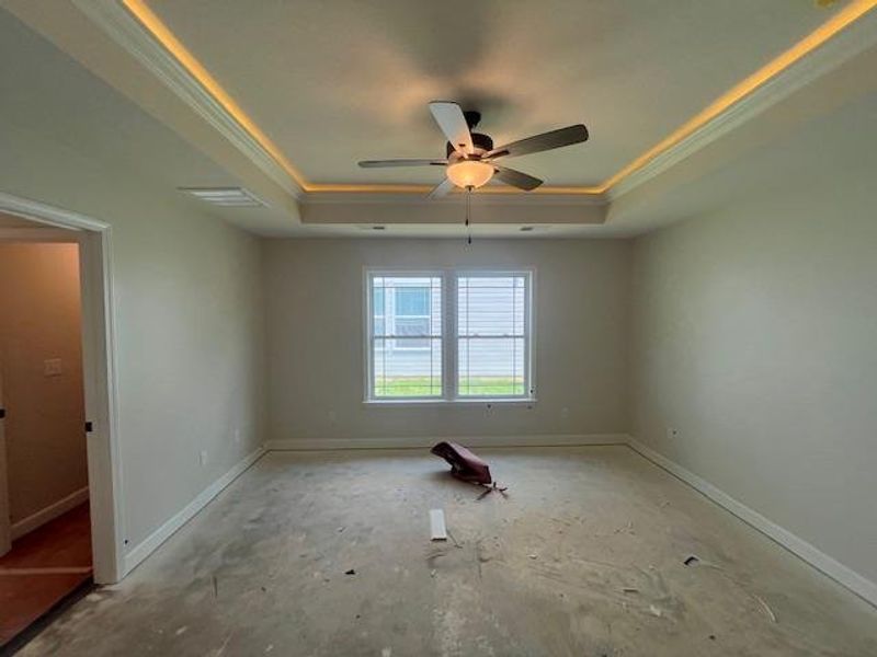 Spacious, unfurnished interior of a new home in Cleveland Meadows, Spartanburg (Image 8).