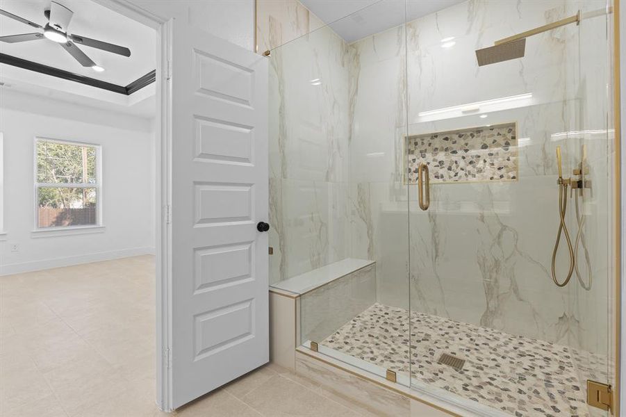 Furnished interior view inside a new home in , Fort Worth (Image 4).