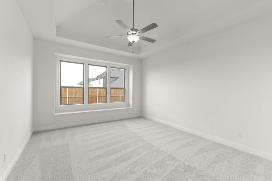Spacious, unfurnished interior of a new home in Nelson Lake, Rockwall (Image 17).