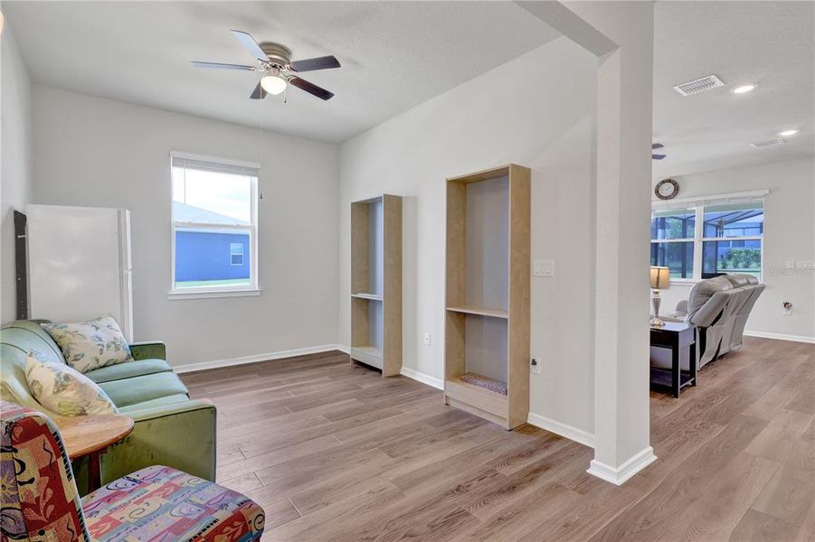 Furnished interior view inside a new home in , Winter Garden (Image 7).