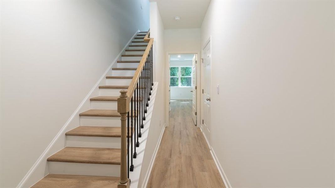 Spacious, unfurnished interior of a new home in Benteen Reserve, Atlanta (Image 15).