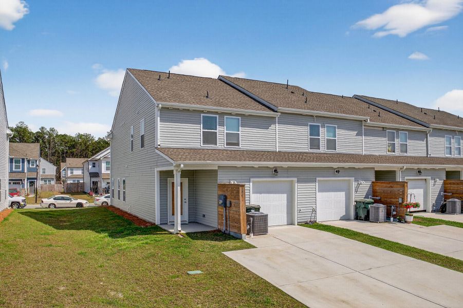 Image 40 of a home in . Image 40 of a home in .