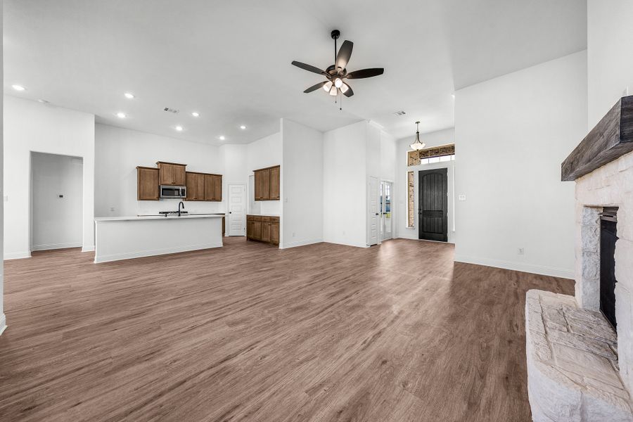 Spacious, unfurnished interior of a new home in Creekview Farms, Greenville (Image 23). Spacious, unfurnished interior of a new home in Creekview Farms, Greenville (Image 23).