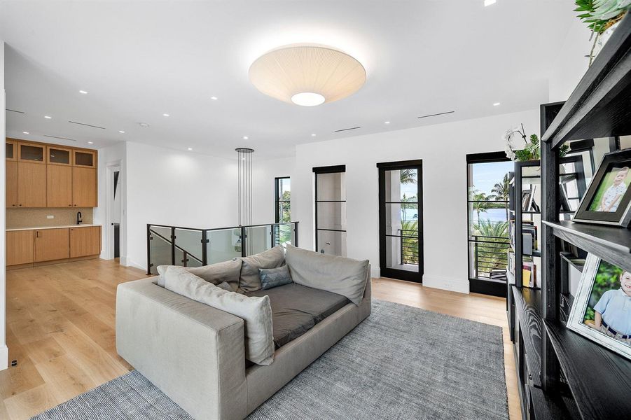 Loft Loft