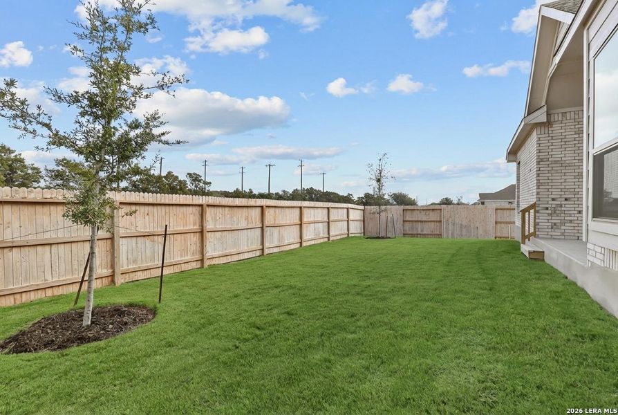 Exterior details and patio area of a home in Stillwater Ranch, San Antonio (Image 23).