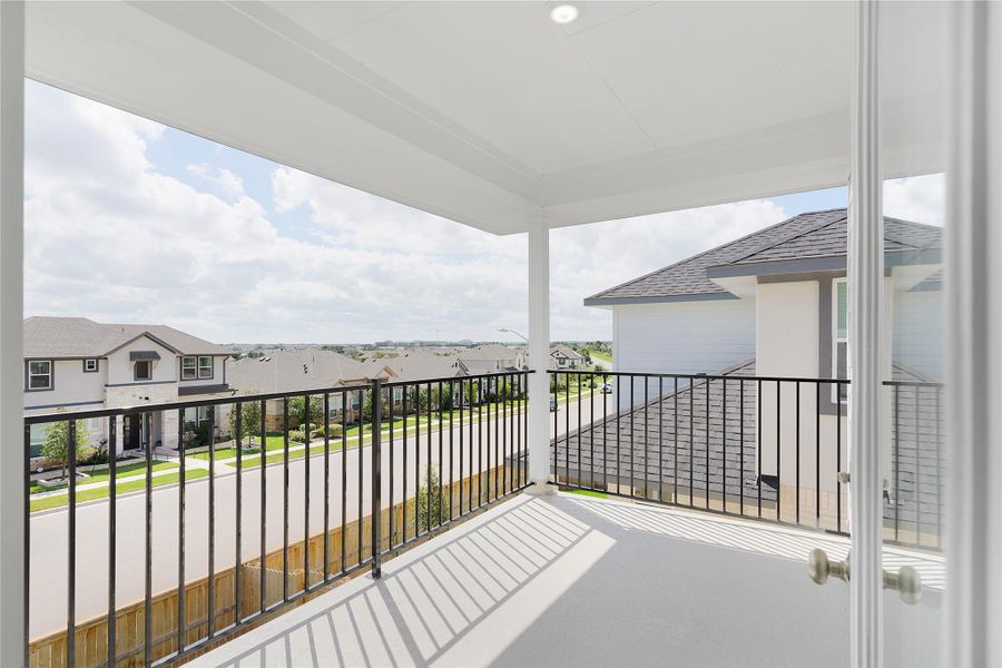 **PHOTO REPRESENTATIVE OF FLOORPLAN ONLY** **PHOTO REPRESENTATIVE OF FLOORPLAN ONLY**