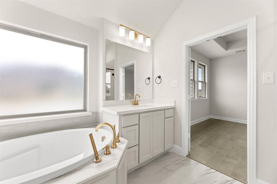 1780 Vista-Primary Suite-4 1780 Vista-Primary Suite-4