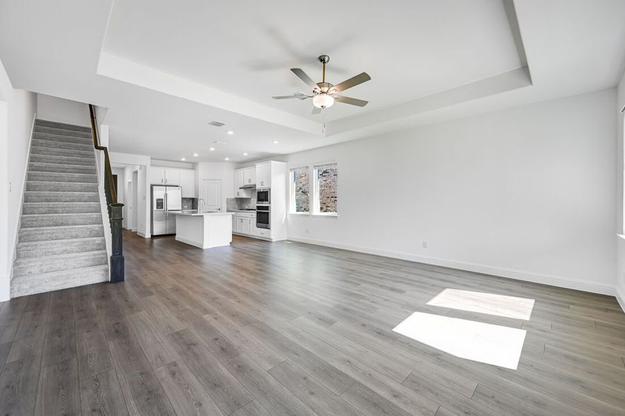 Spacious, unfurnished interior of a new home in Madero 50s, Fort Worth (Image 26).