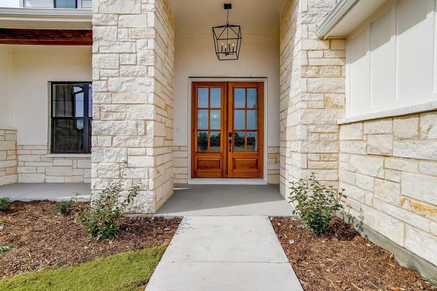 Representative exterior details of a home built from the The Luke by Elmwood Custom Homes in Ranch at Stone Hill, Waxahachie (Image 12).