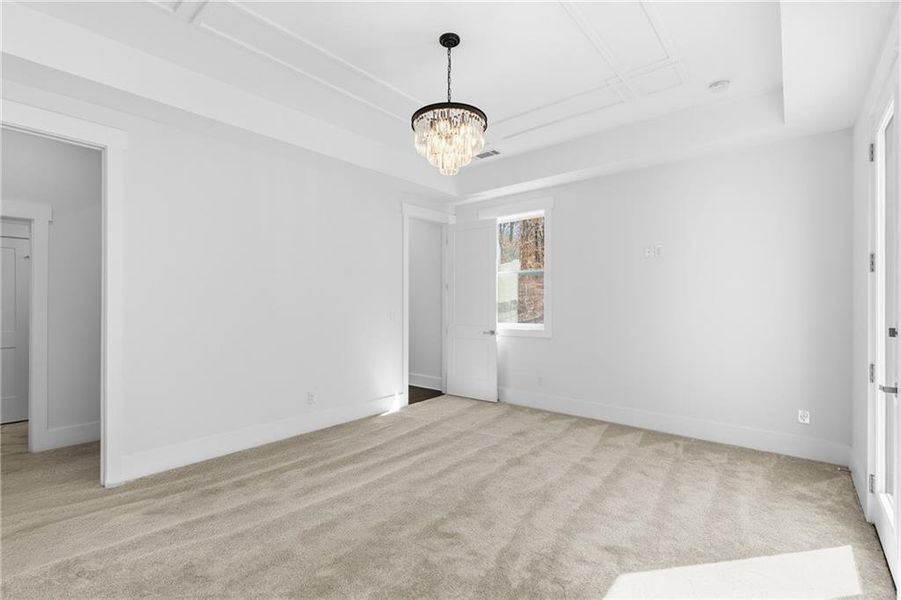 Spacious, unfurnished interior of a new home in , Alpharetta (Image 85).