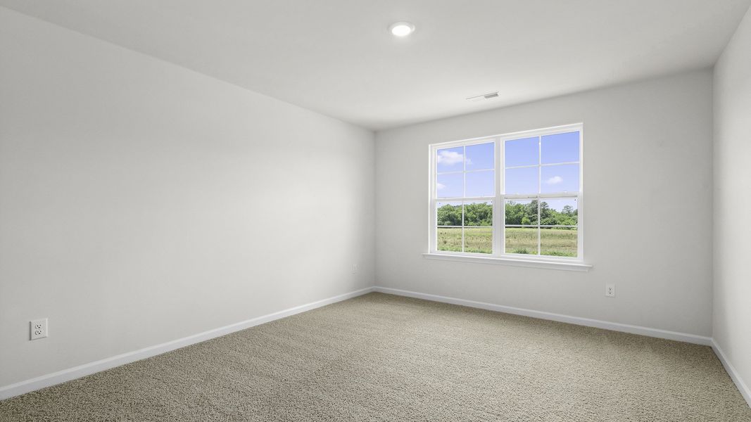 Spacious, unfurnished interior of a new home in The Landing at Summerhaven, Mebane (Image 21).