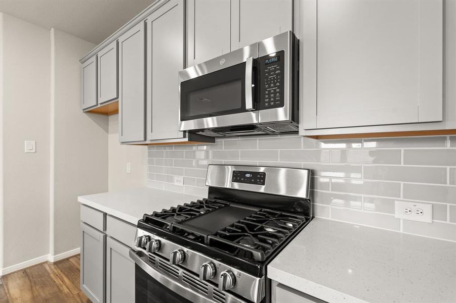 This kitchen is not only a functional space but also has ample storage. Whether you're a seasoned chef or just love to gather and enjoy good food, this kitchen is a dream come true.