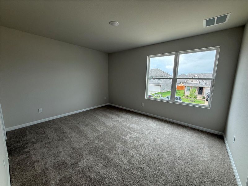 Spacious, unfurnished interior of a new home in Berry Creek Highlands, Georgetown (Image 23). Spacious, unfurnished interior of a new home in Berry Creek Highlands, Georgetown (Image 23).