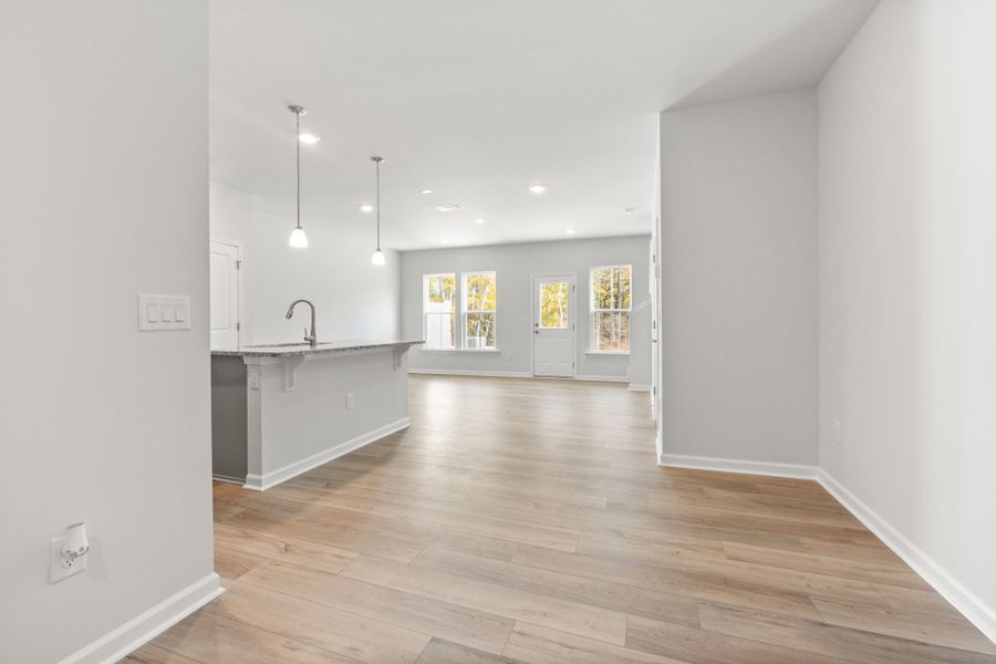 Spacious, unfurnished interior of a new home in Flemingfield, Greensboro (Image 23).