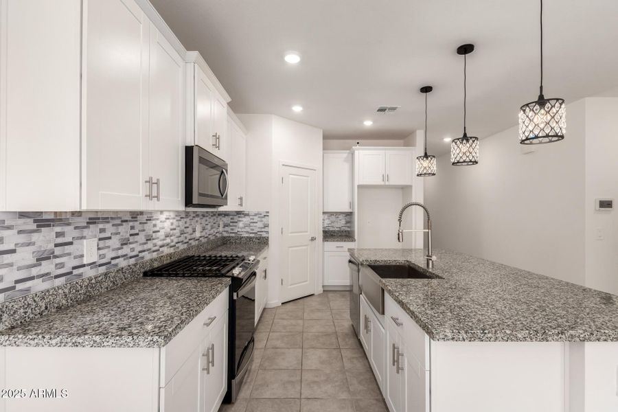 11 - Albeniz 8937 11 - Albeniz 8937