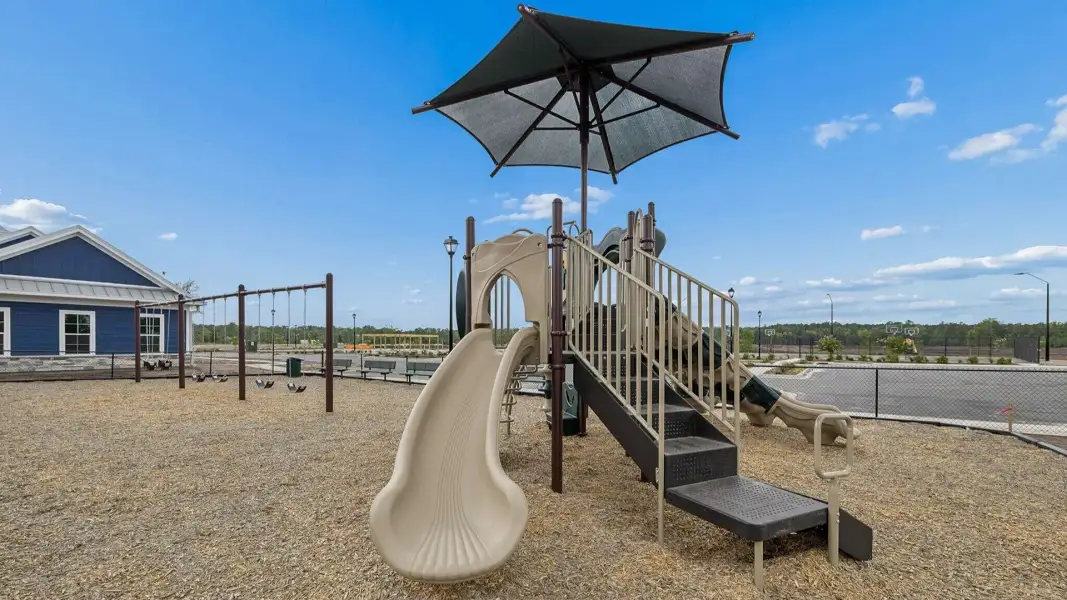 Community amenities in The Highlands at Cedar Hill Landing, Navassa (Image 38).