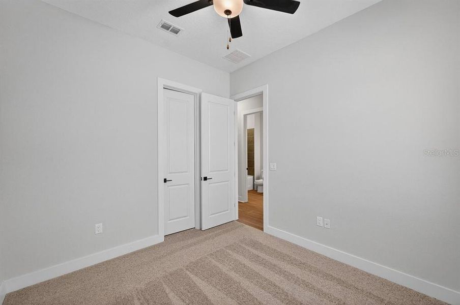 Spacious, unfurnished interior of a new home in Stables at Cary Forest, Bryceville (Image 30).