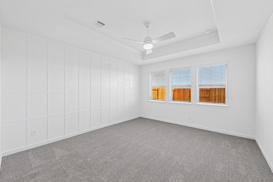 Spacious primary suite