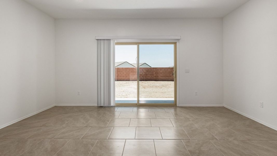 Spacious, unfurnished interior of a new home in Barnett Village, Marana (Image 18).